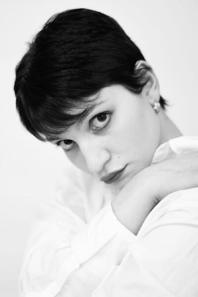 Agence Parallèle - ANNE-MARY