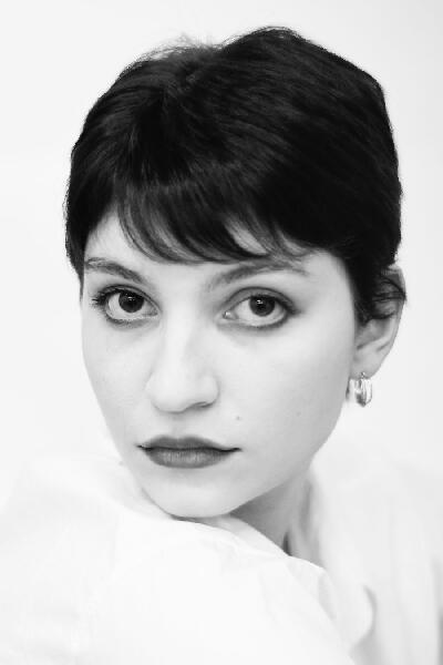 Agence Parallèle - ANNE-MARY