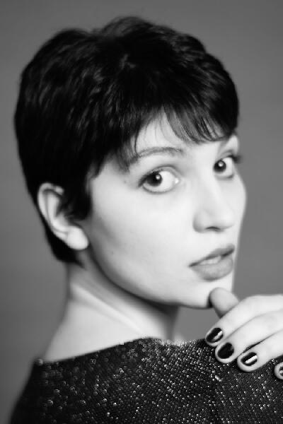 Agence Parallèle - ANNE-MARY